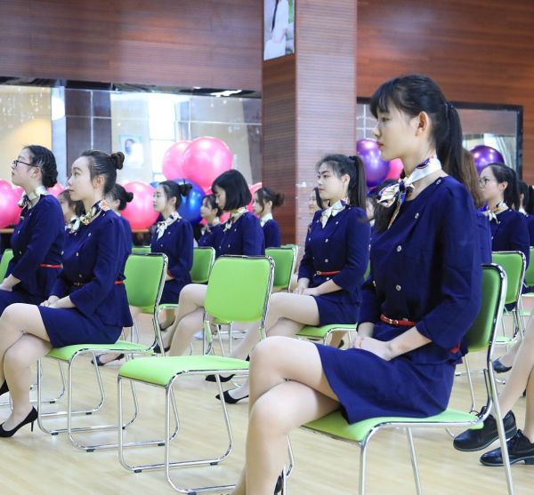 颜如玉是什么意思？