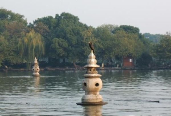 人民币上的图案都是哪里的风景呢？