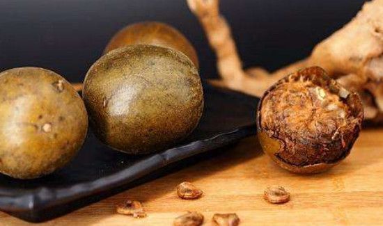 罗汉果皮和肉可以一起泡水喝吗