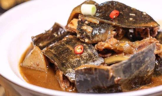 黄桃不能和什么一起吃?