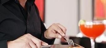 吃西餐注意事项 怎么拿刀叉
