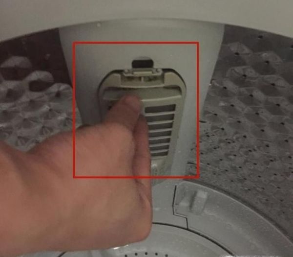 怎么清洗家中的洗衣机？