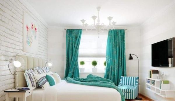 床头摆放的最佳朝向