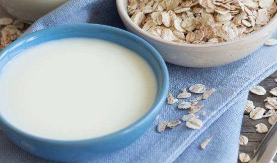 绿豆汤和牛奶能放在一起喝吗