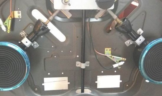 煤气灶电池怎么安装