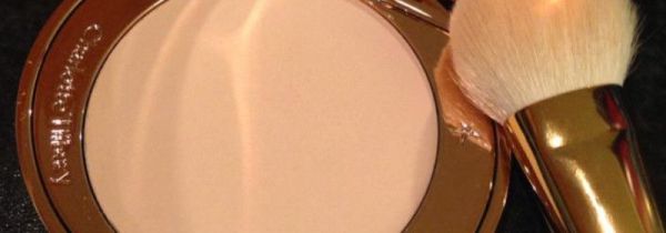 眼影粉饼能带上飞机吗