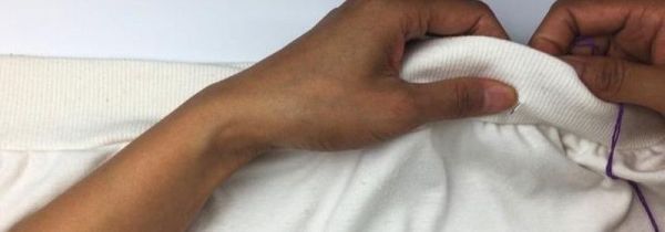 圆领衣服领口大怎么缝