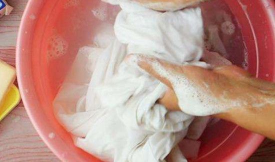 白衣服发黄用84消毒液洗可以吗