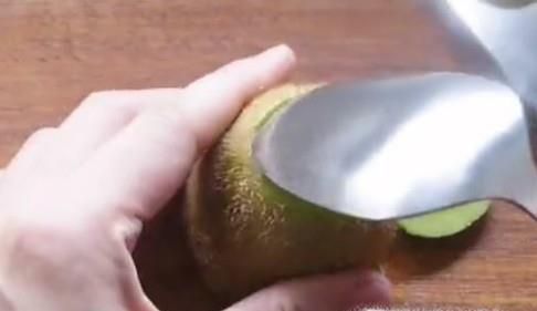 猕猴桃怎么吃？