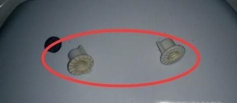 如何换马桶盖，自己动手好简单