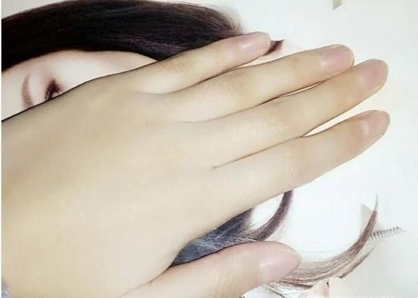 人的手五个指头分别叫什么，那个是正面和反面