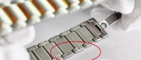 如何使用调表器调整钢制表链长短