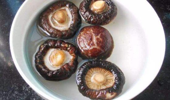 湿香菇放冰箱能保存多久