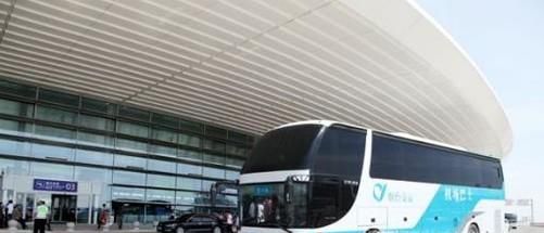 第一次坐飞机应该怎么坐