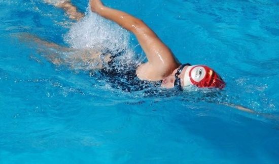 跑完步可以游泳吗