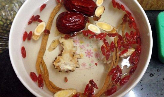 人参枸杞泡水可以天天喝吗吗