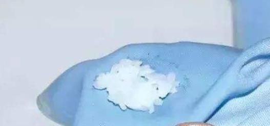 衣服被染色了怎么办，怎么让衣服还原