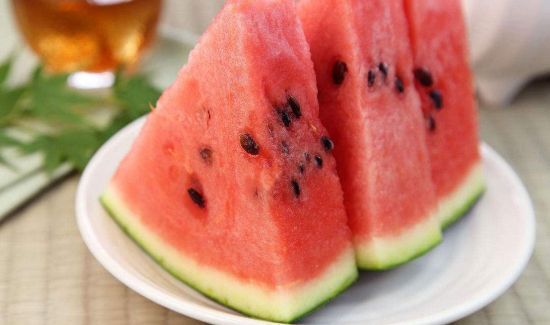 喝完羊汤能吃西瓜吗