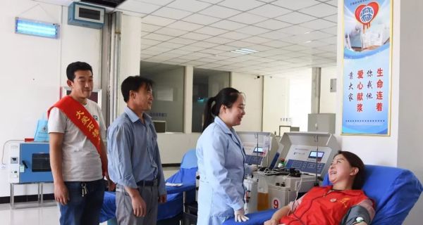 献血浆为什么会给钱?