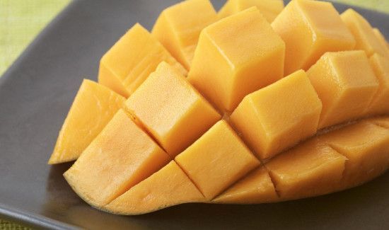 芒果青色的可以吃吗