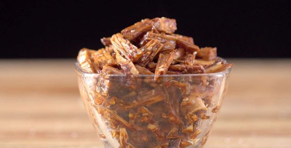 牛板筋是牛的哪个部位？