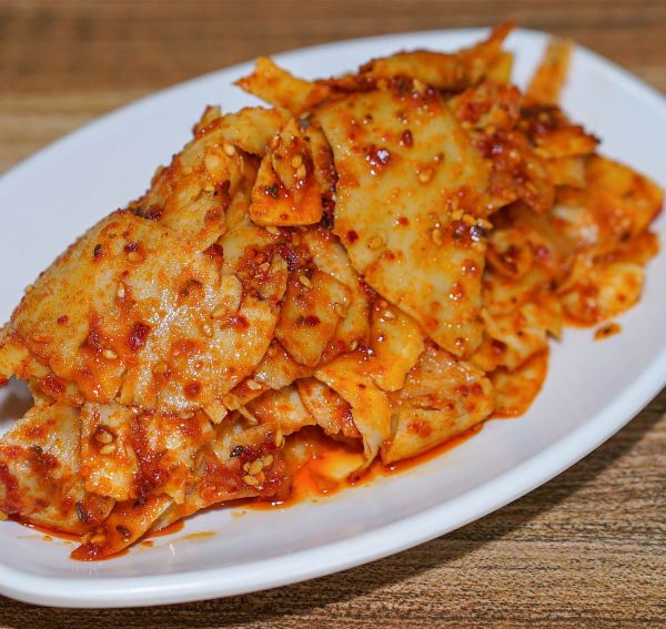 牛板筋是牛的哪个部位？