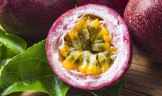 火龙果和百香果能一起吃吗