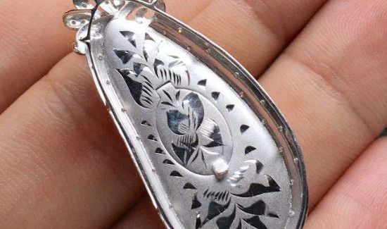 白金怎么在家清洗会亮