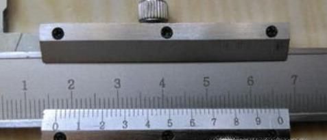 游标卡尺怎样读数和测量？