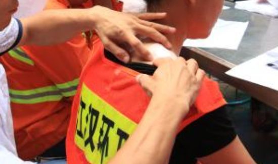 贴三伏贴可以洗澡吗