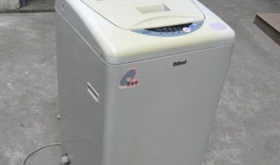 全自动洗衣机能给鞋子脱水吗