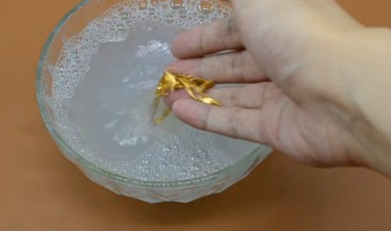 黄金用打火机烧了一下变黑了怎么办