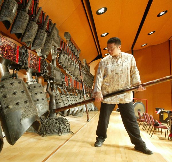 编钟是哪个朝代？