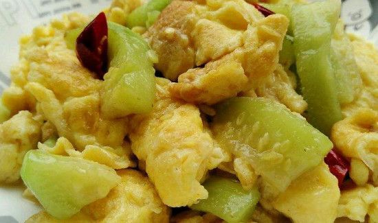 丝瓜炒蛋丝瓜要焯水吗