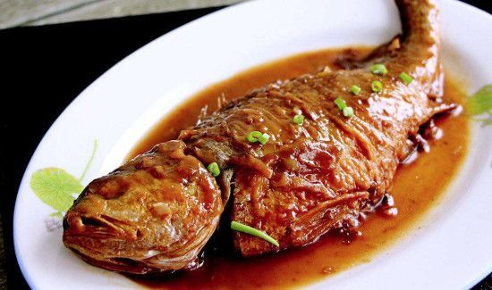 鱼和菠菜能同时一起吃吗