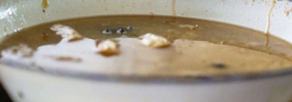 鸡架子怎么熬汤最白