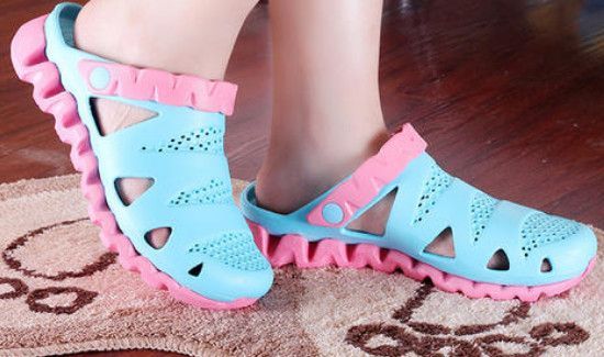 凉鞋有臭味怎样去除