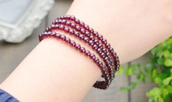 紫牙乌可以戴着睡觉吗