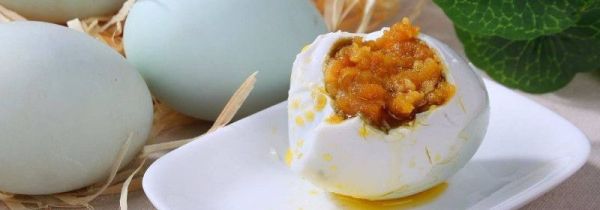 咸鸭蛋蛋白发黄能吃吗