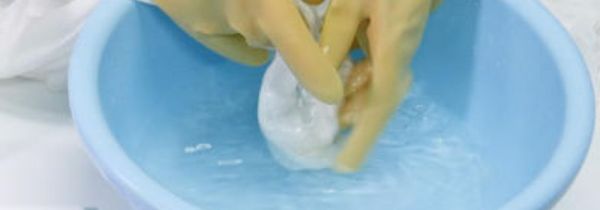 彩漂液能洗白衣服吗