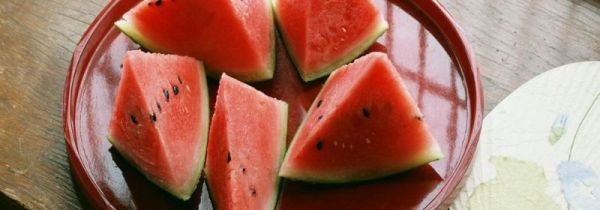 百香果和西瓜能一起吃吗