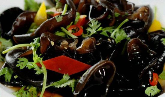 木耳煮熟了放冰箱冷冻还能吃吗?