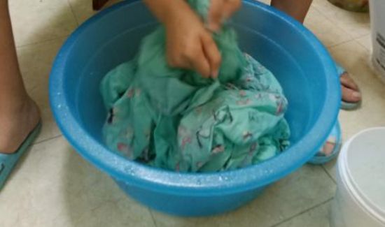 红酒可以去油渍吗