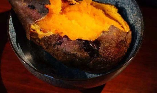 红薯和芒果可以一起吃吗