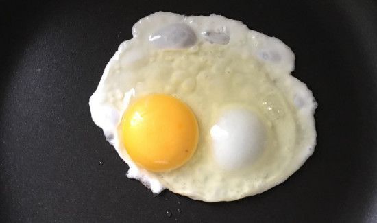 隔夜鸡蛋放冰箱加热后可以吃吗