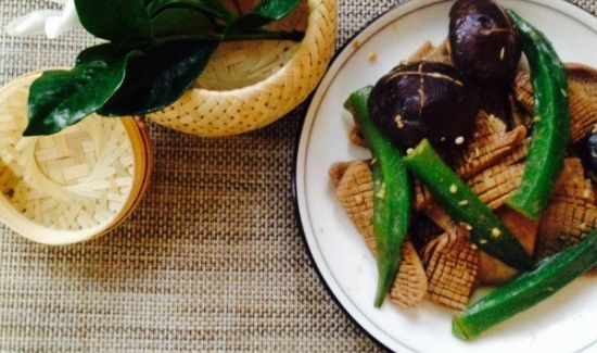 秋葵和香菇能一起吃吗