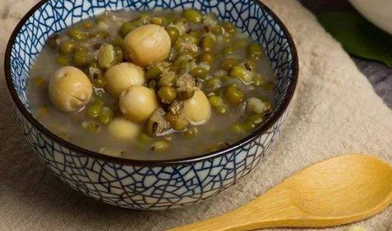 绿豆汤怎么保持翠绿