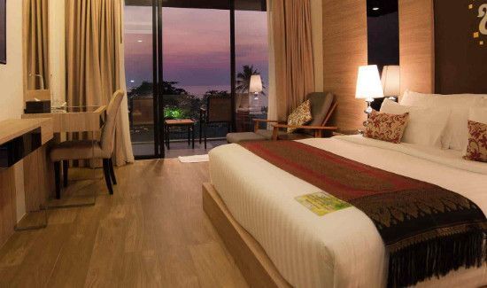 喷杀虫剂后家具要擦吗