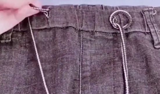 裤子抽绳掉了怎么办弄进去
