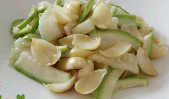 炒百合用不用开水焯一下